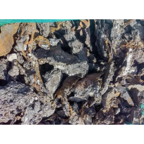 Test zur Tiefenrückgewinnung und Qualitätsverbesserung von Eisenbestandteilen aus Hochofenschlacke