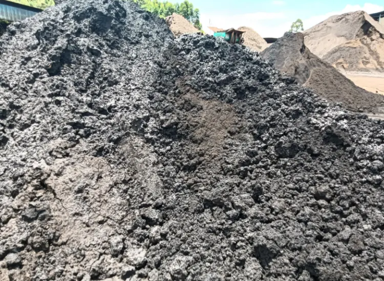 Test zur Extraktion von Aluminium aus hochtonerdehaltigem Hochofenschlacke