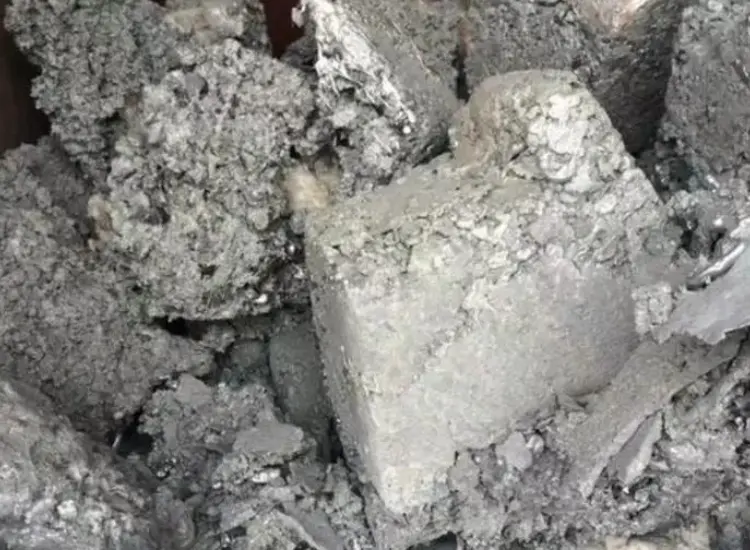 Test zur Rückgewinnung von Nichteisenmetallen aus Elektrolyserückständen