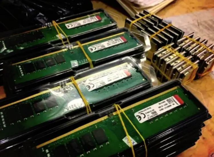 Test zur Rückgewinnung von Gold, Zinn und Kupfer aus Elektronikschrott