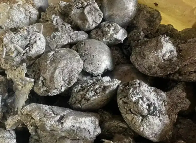 Rückgewinnungstest aus Zinklaugungsrückständen