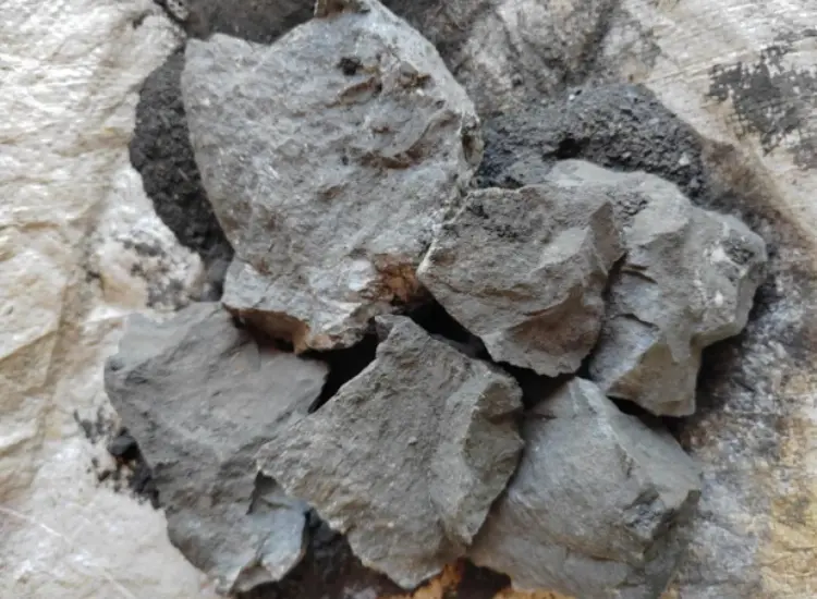 Mineralaufbereitungstest von hochschwefelhaltigem Golderz