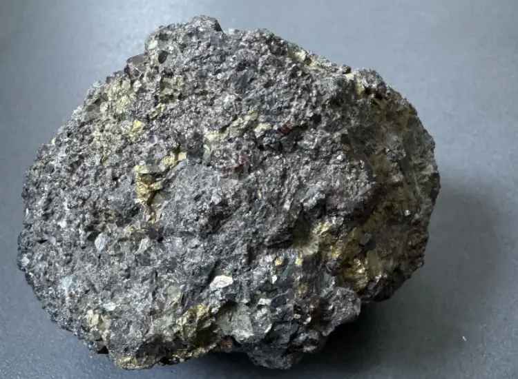 Flotationsabtrennungstest von komplexen polymetallischen Erzen