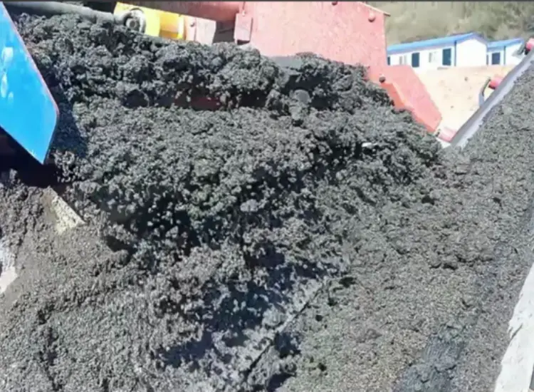 Test zur Rückgewinnung feiner Tailings aus dem alten Tailings-Teich