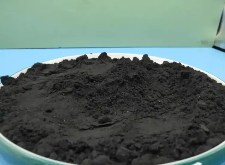 Verarbeitung und Rückgewinnungstest von Anodenschlamm