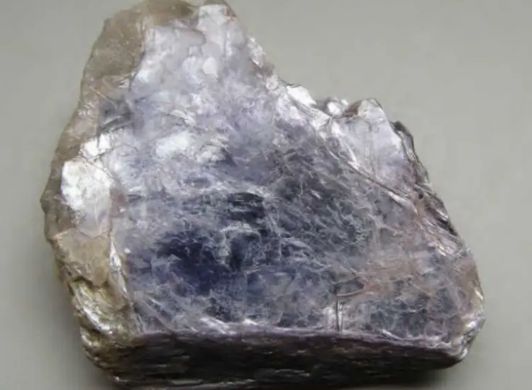 Mineralaufbereitungstest von Lithiumerz